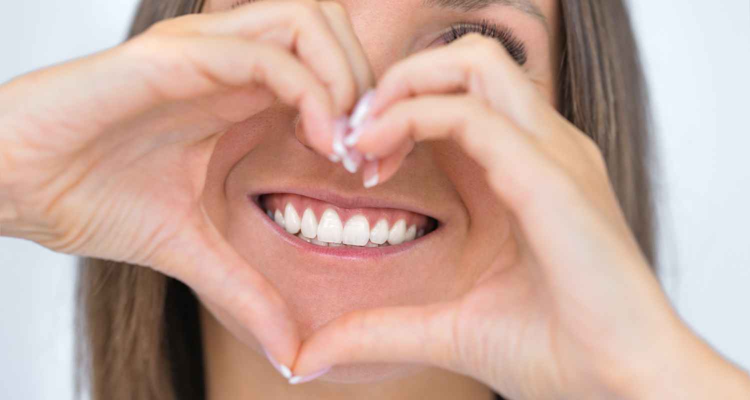 How To Maintain White Teeth